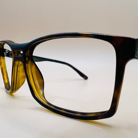 Gucci GG1588/S - QZUEJ / OPTYL Size:56-14-120mm / Frames Only / Refurbished/Mint main image 11